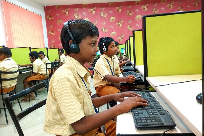 Computer lab — Sri Bala Vidyalaya