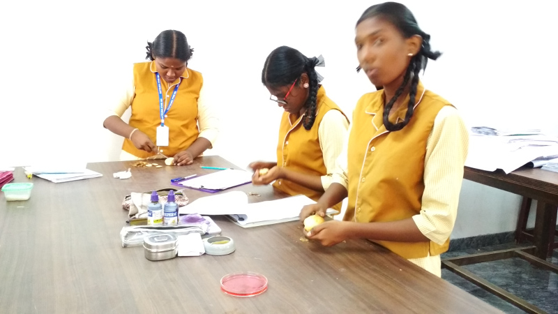 Biology lab — Sri Bala Vidyalaya